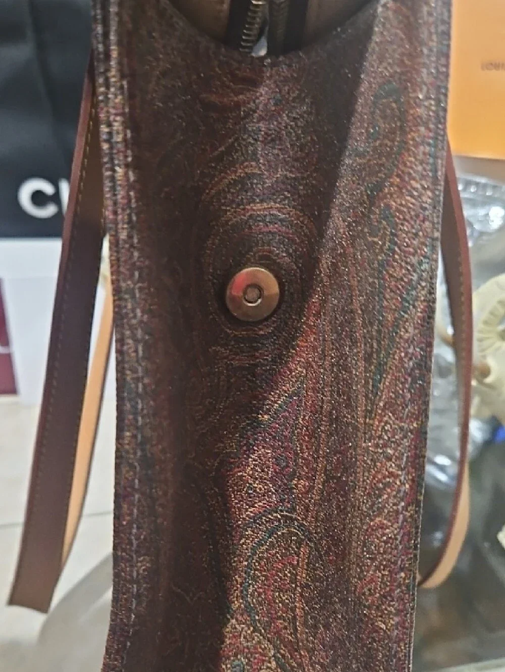 Vintage Etro Paisley Tote w/ Tan Leather Trim & Straps GUC! - Picture 11 of 17
